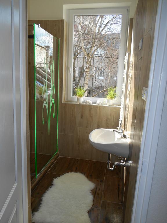 Appartamento Akos Apartman Eger Esterno foto